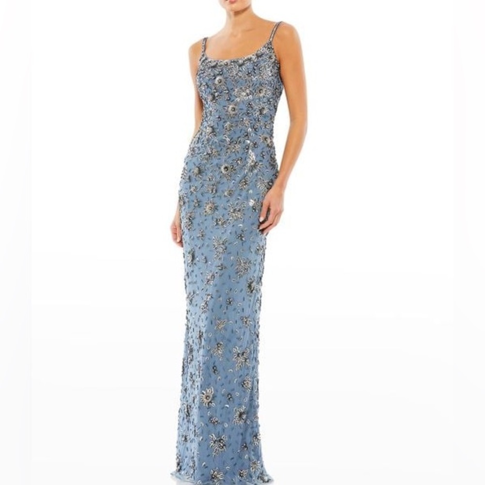 Mac Duggal blue floral beaded gown size 2 new NWT